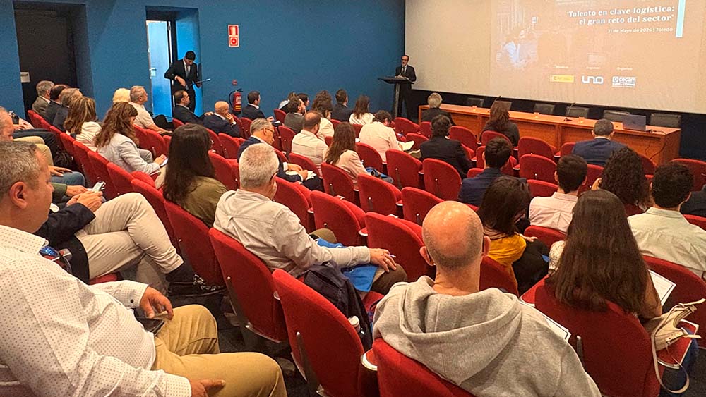 El presidente de UNO, Francisco Aranda, en la inauguración del encuentro UNO ‘Talento en clave logística el gran reto del sector’_